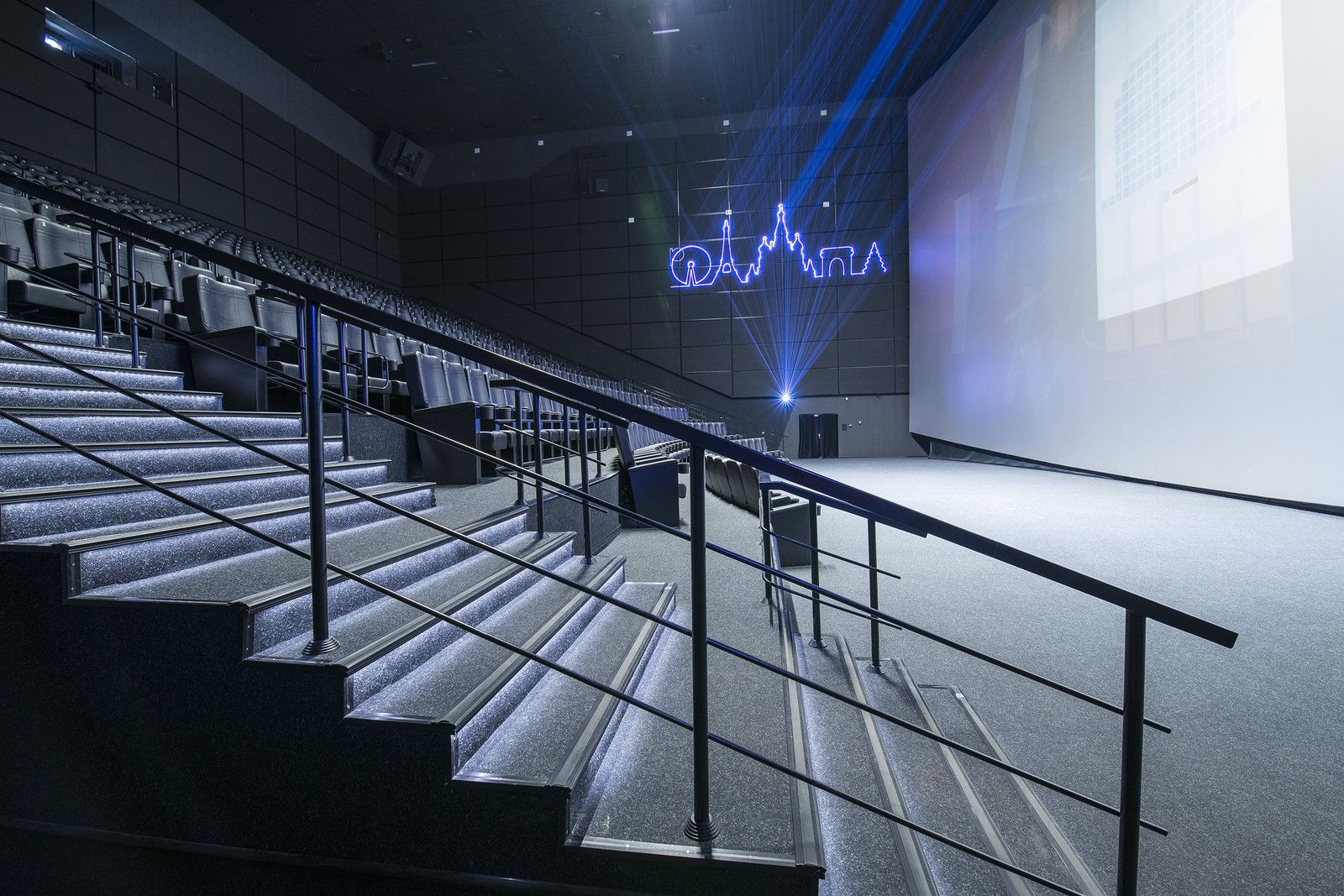 москва кутузовский проспект 39 единая россия. лазерная кутузовская. кутузовская сберзал. лофт на кутузовском проспекте. кутузовский проспект 12с1.